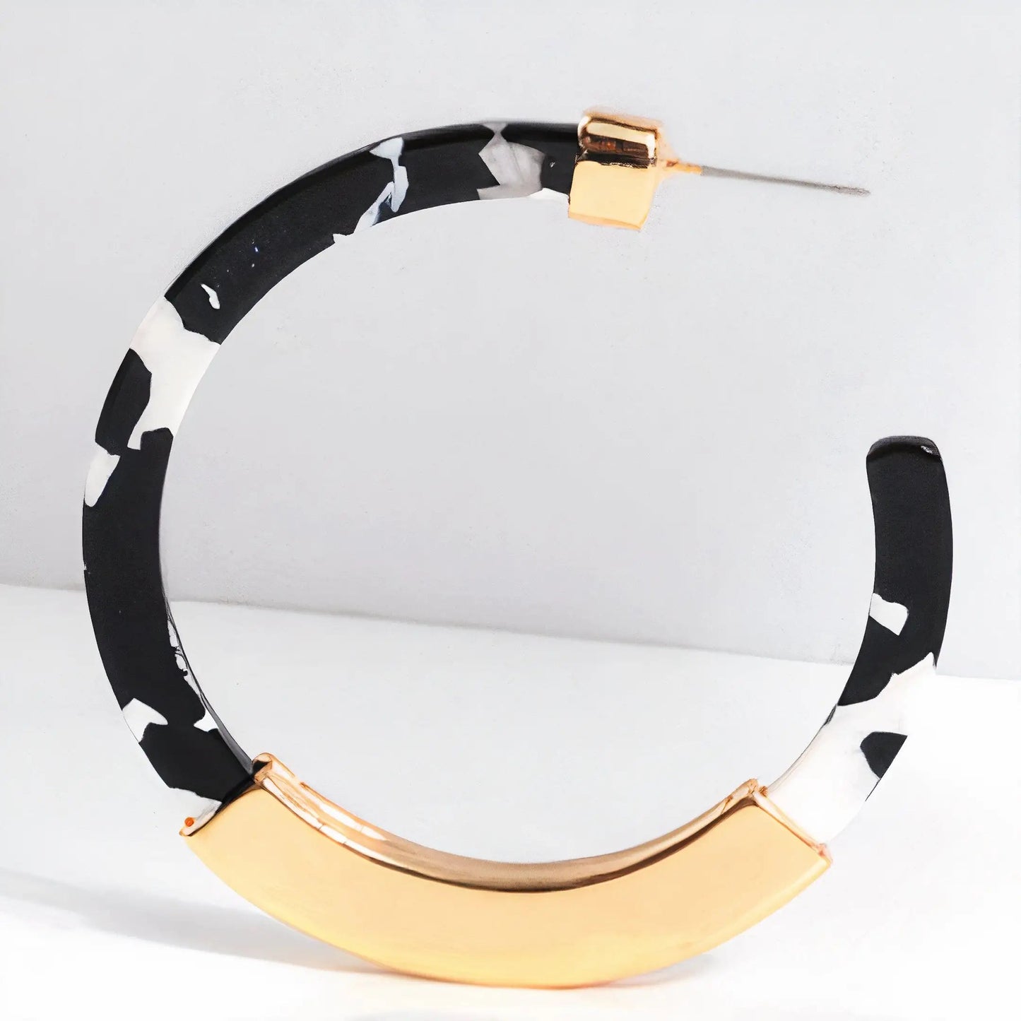 Girona Earrings WEM Support (www.WEM.support)