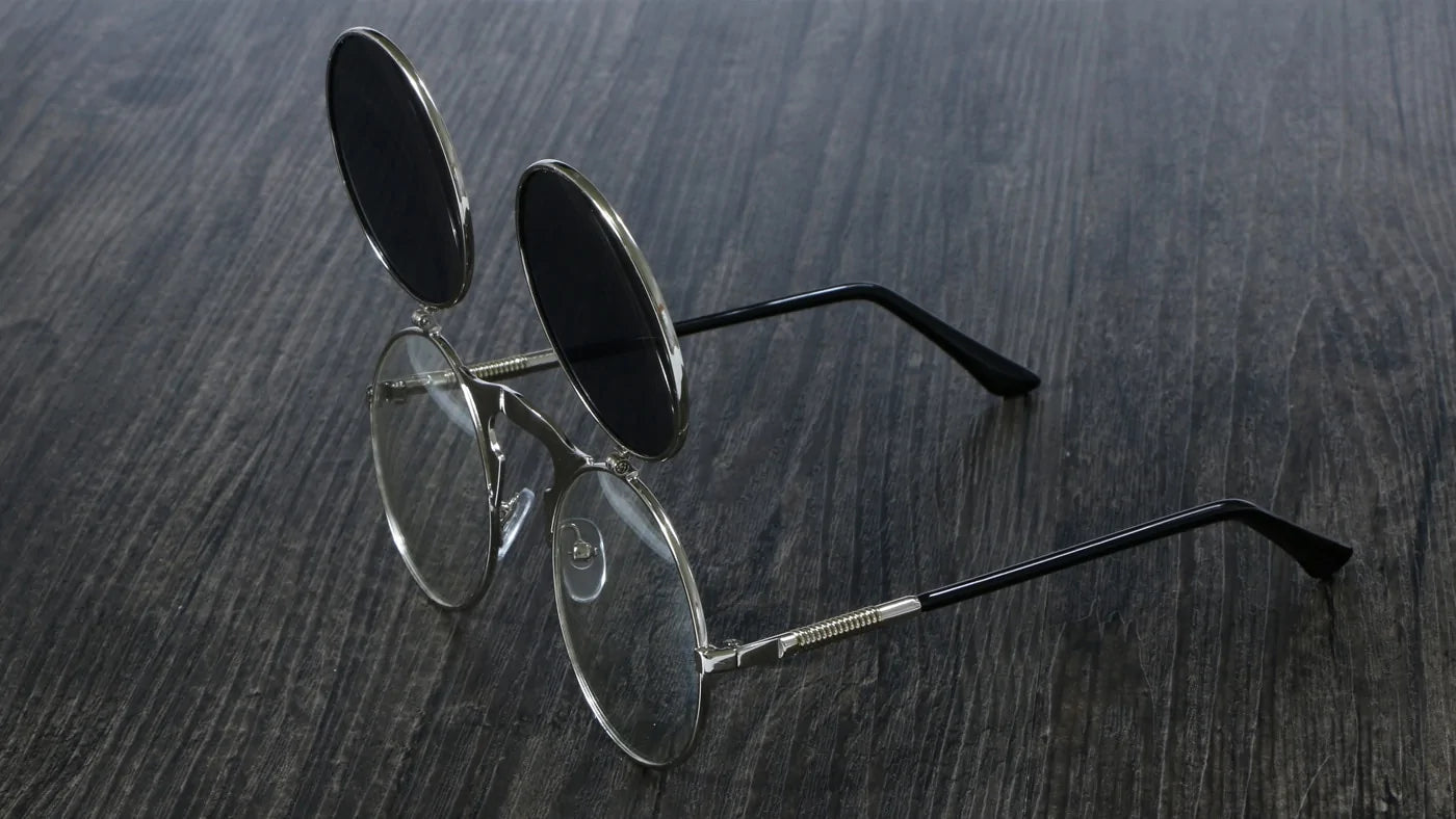 Retro-Style Sunglasses WEM Support (www.WEM.support)
