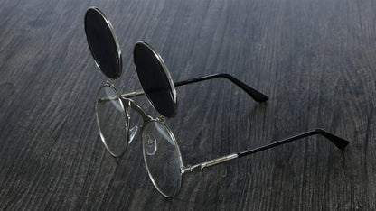 Retro-Style Sunglasses WEM Support (www.WEM.support)