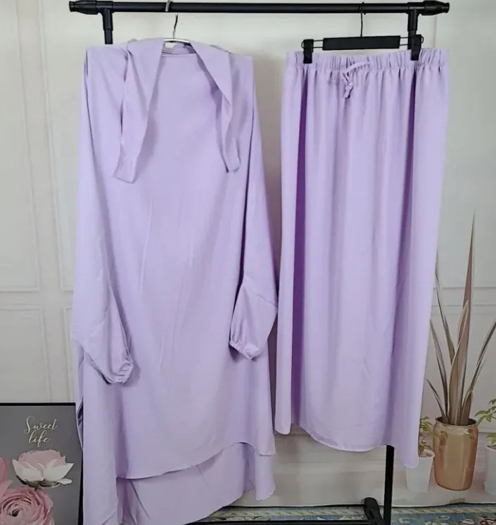 Women's Middle East Dubai Robe Dress Suit WEM Support (www.WEM.support)