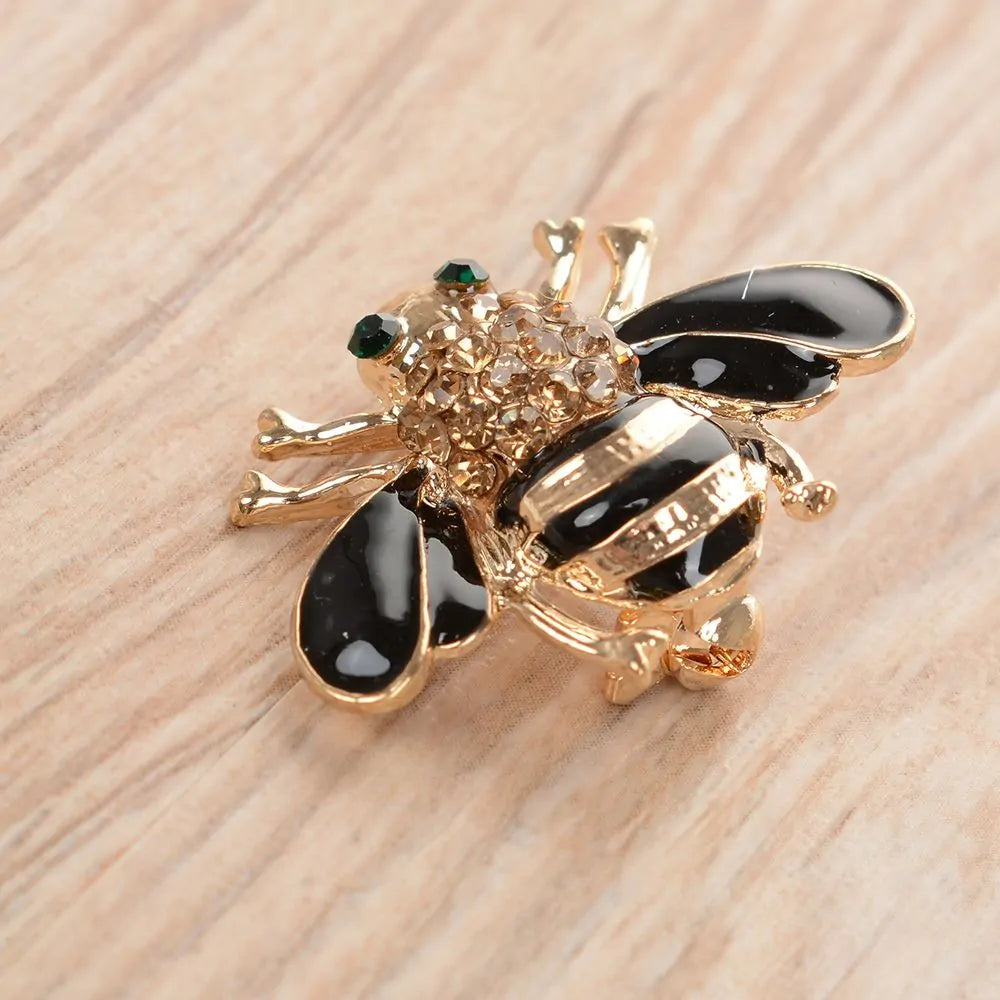 Ornate Bee Brooch WEM Support (www.WEM.support)