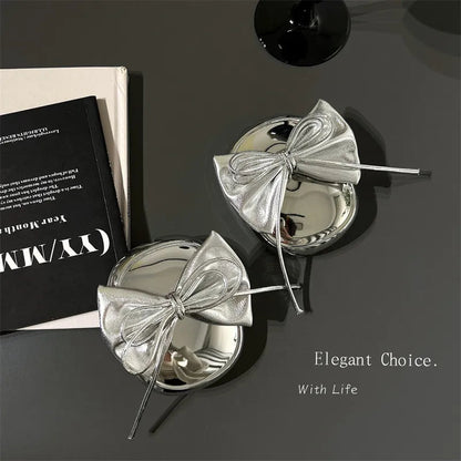 Electroplated Three-dimensional Bow Headphone Case WEM Support (www.WEM.support)