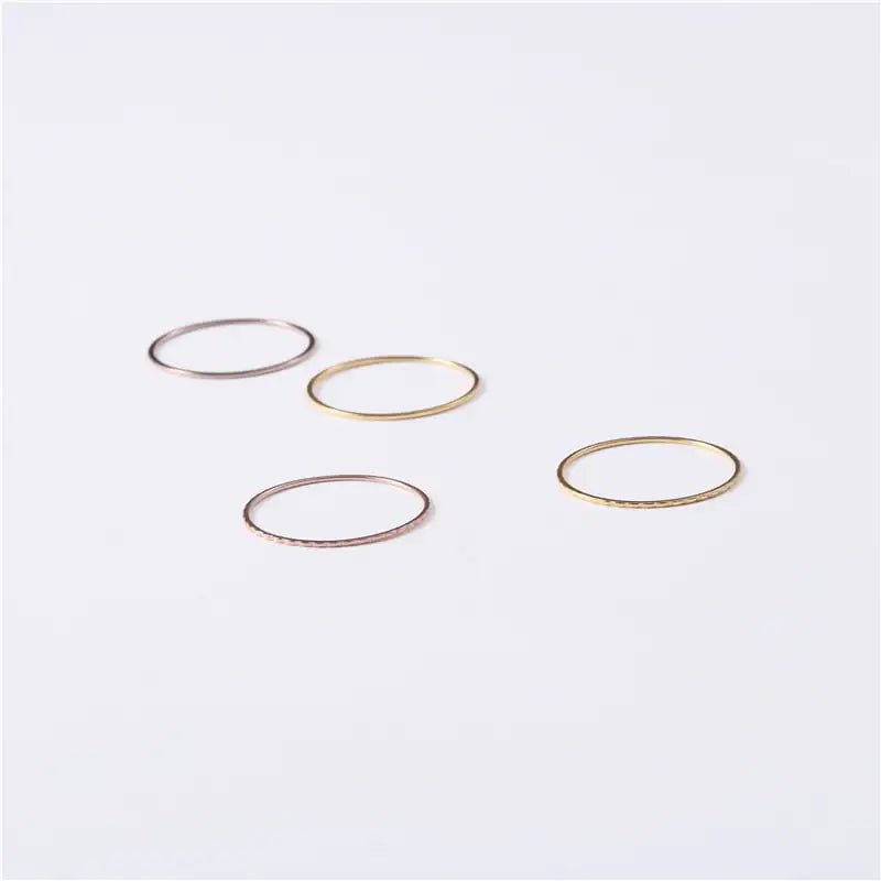 18K Fine Glossy Stacked Titanium Steel Ring - Catch Cards