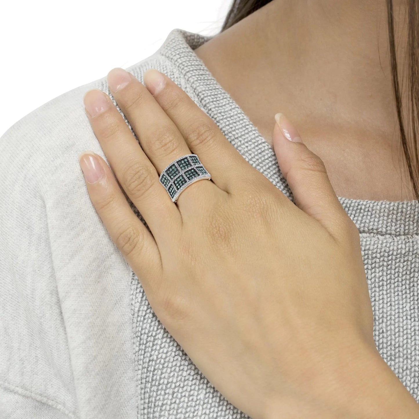 14K White Gold White and Treated Blue Diamond Cocktail Ring (1 1/2 Cttw, H-I Color, I1-I2 Clarity) WEM Support (www.WEM.support)