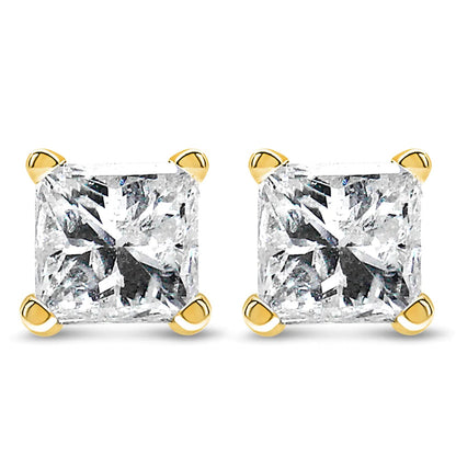 Boucles d'oreilles clous solitaire en diamant taille princesse monture 4 griffes en or jaune 14k certifiées IGI (Couleur L-M, Clarté I1-I2) WEM Support (www.WEM.support)