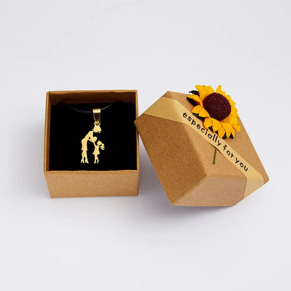 Mama Letter Pendant Necklace WEM Support (www.WEM.support)