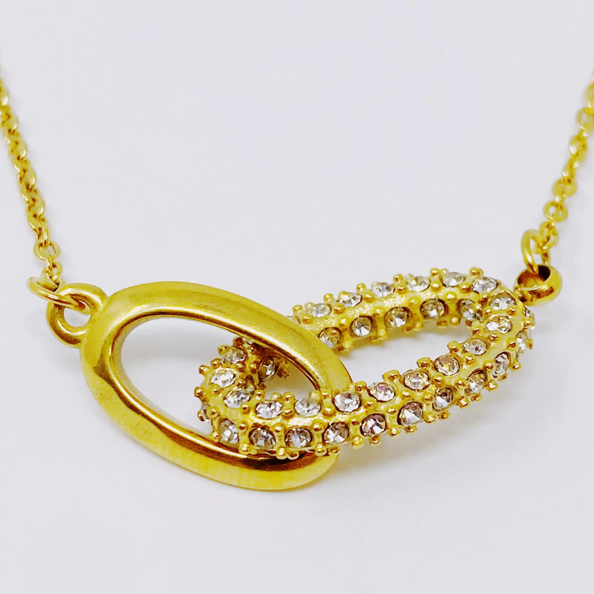 Everly Together Linked Necklace WEM Support (www.WEM.support)