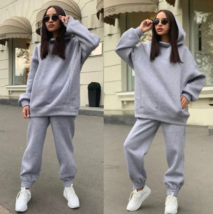 Women's Hooded Sweater And Pants Suit WEM Support (www.WEM.support)