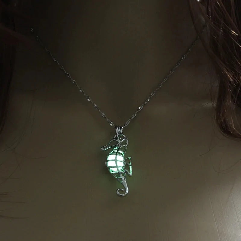 Moon Glowing Necklace WEM Support (www.WEM.support)