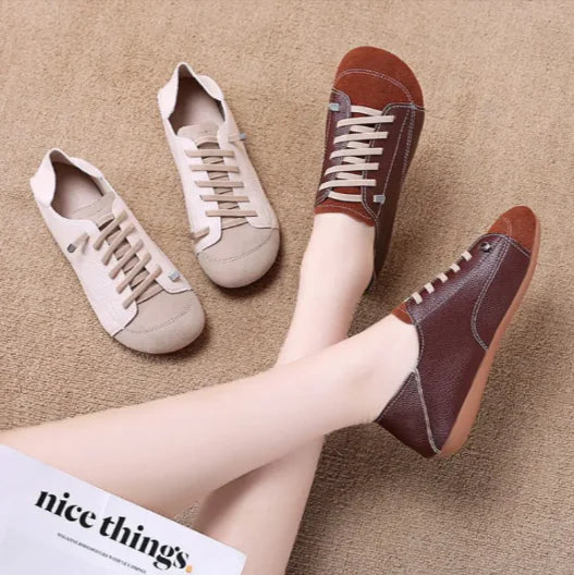 Women's Retro Round Toe Flat Shoes WEM Support (www.WEM.support)