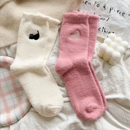 Women’s Thickened Plus Velvet Mid-Calf Warm Socks WEM Support (www.WEM.support)