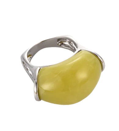 Grape Green Ring with Advanced Design Features