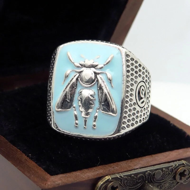Signet Bee Ring (Class Ring Style) WEM Support (www.WEM.support)