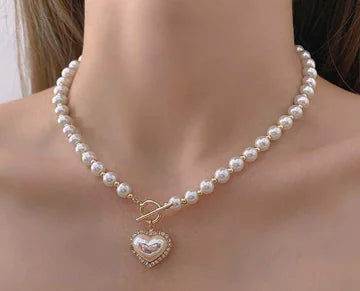 Heart-Shaped Faux Pearl Beads Necklace (One Piece) HejK.com Marketplace LLC