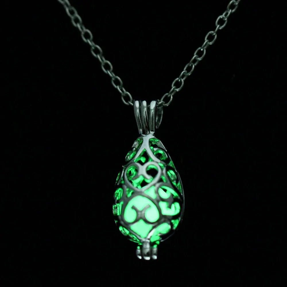 Moon Glowing Necklace WEM Support (www.WEM.support)
