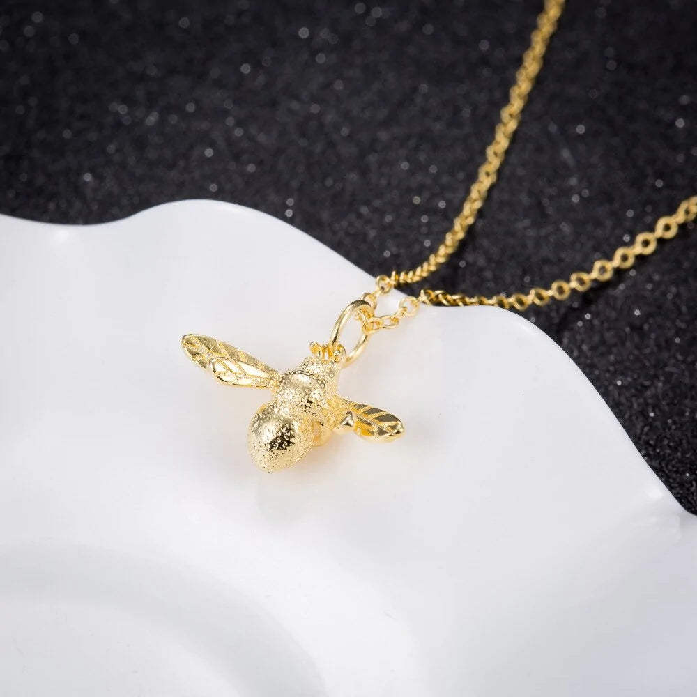 Bee Wing Spread Pendant With Chain WEM Support (www.WEM.support)
