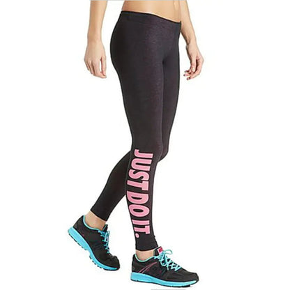 Leggings Ajustados con Estampado Tipográfico HejK.com Marketplace LLC