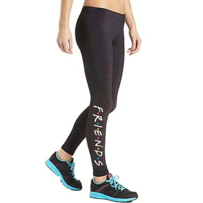 Leggings Ajustados con Estampado Tipográfico HejK.com Marketplace LLC