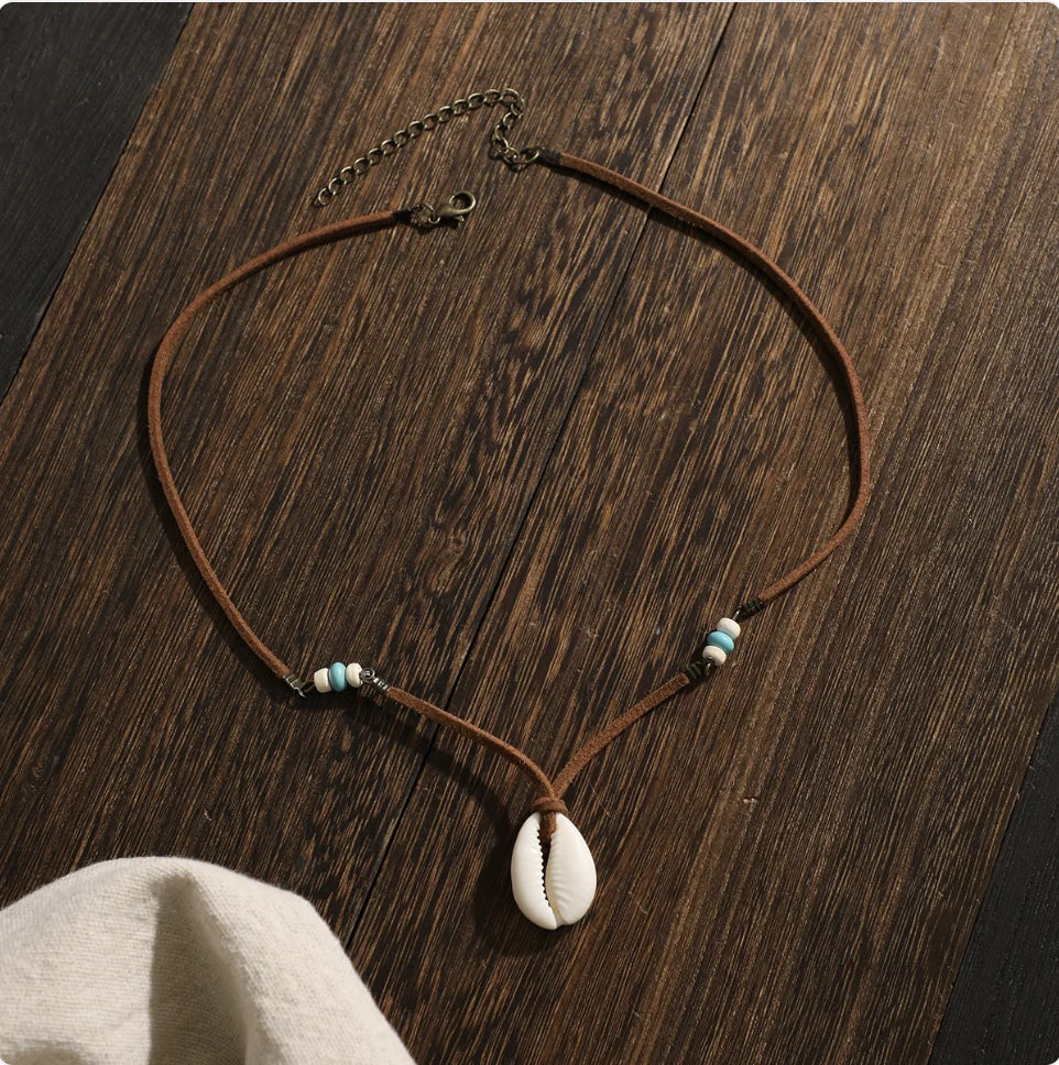 Velvet Shell Pendant Necklace WEM Support (www.WEM.support)