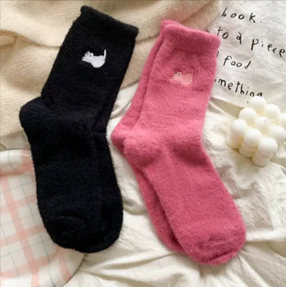 Women’s Thickened Plus Velvet Mid-Calf Warm Socks WEM Support (www.WEM.support)