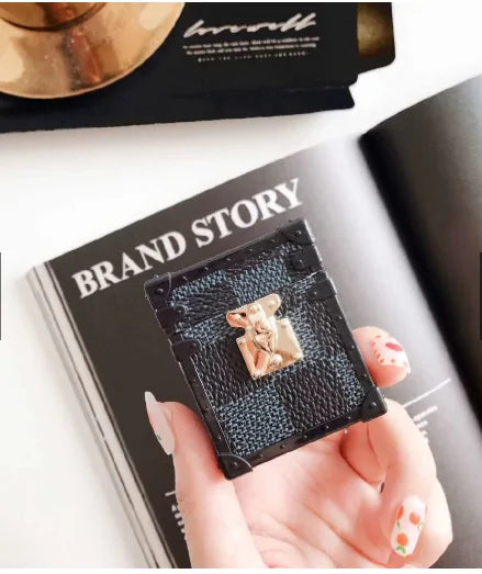 Leather Airpod Cases WEM Support (www.WEM.support)