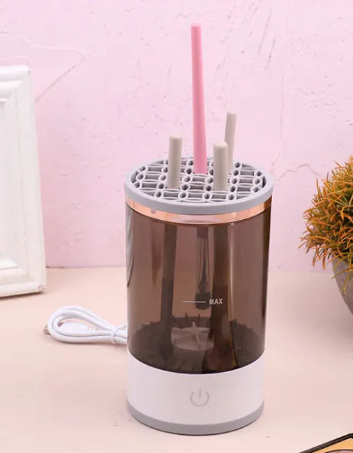 Women Eye Shadow Brush Cleaning Tool WEM Support (www.WEM.support)