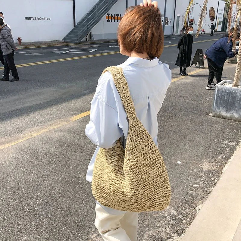 Women's Simple Holiday Straw Shoulder Bag WEM Support (www.WEM.support)