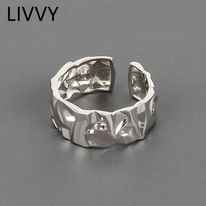 LIVVY Concave-Convex Irregular Surface Wide Ring WEM Support (www.WEM.support)