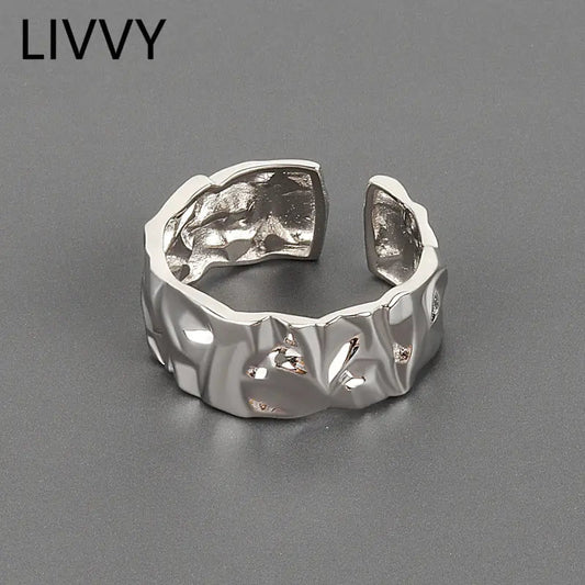 LIVVY Concave-Convex Irregular Surface Wide Ring WEM Support (www.WEM.support)