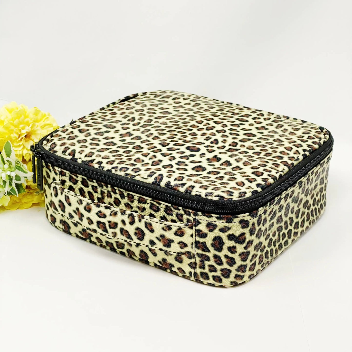Cheetah Fun Travel Cosmetic Case WEM Support (www.WEM.support)
