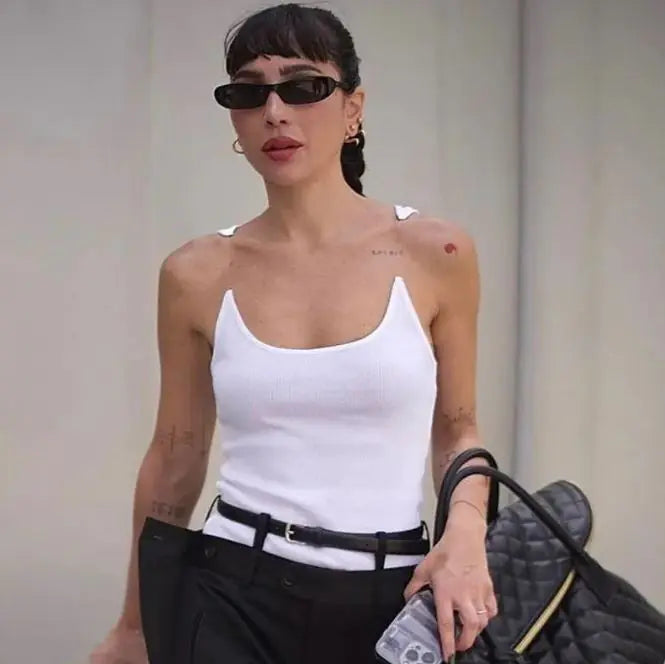 U-neck Slim Fit Slimming Inner Outer Wear Solid Color Vest HejK.com