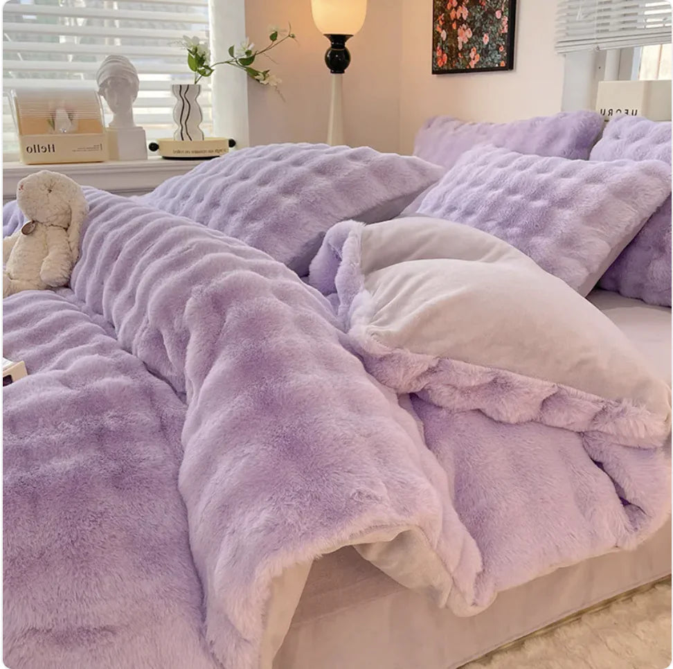 Plush Thermal Coral Fleece 4-Piece Bedding Set WEM Support (www.WEM.support)