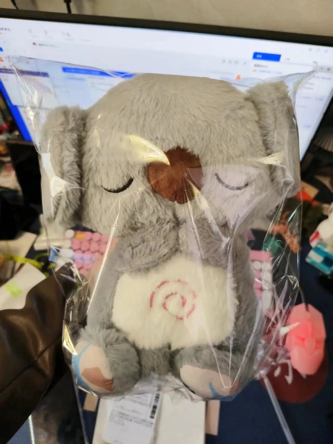 Otter de Pelúcia Musical Máquina de Som Soothe 'n Snuggle Portátil com Detalhes Sensoriais, Música, Luzes e Movimento de Respiração Rítmica WEM Support (www.WEM.support)