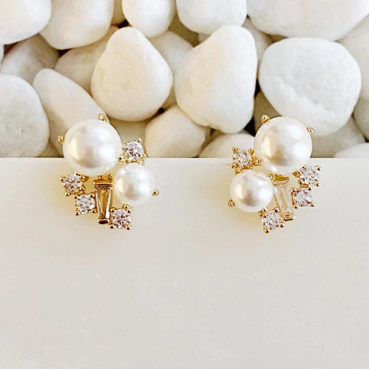 Estate Pearl And Shine Stud Earrings WEM Support (www.WEM.support)