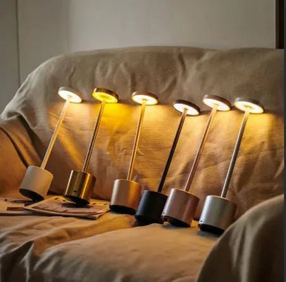 Adjustable Brightness LED Lamp - Catch Cards