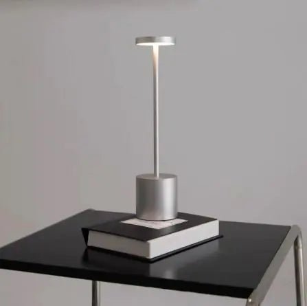 Adjustable Brightness LED Lamp - Catch Cards