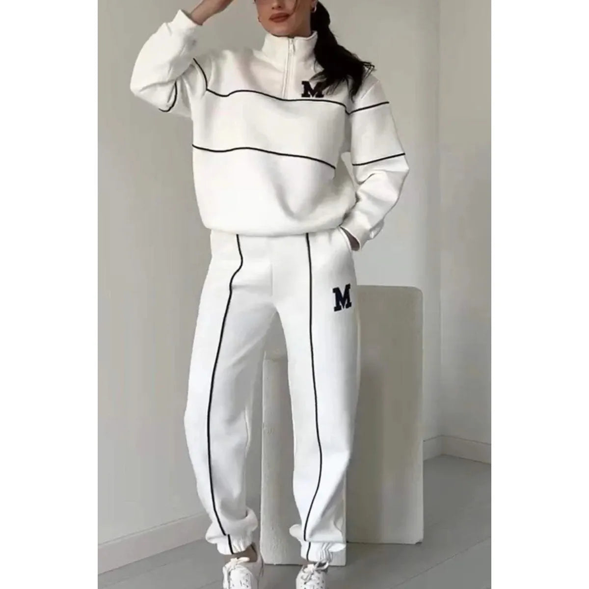 Women's Lounge Set: Pullover & Sweatpants WEM Support (www.WEM.support)