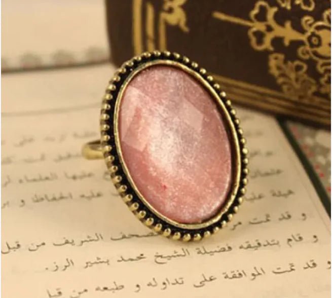 Classic Floral Gemstone Oval Ring - Catch Cards