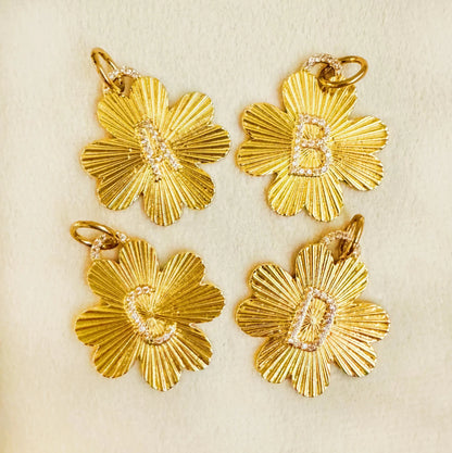 Clover Charm Initial Charm - Catch Cards