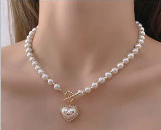 Heart-Shaped Faux Pearl Beads Necklace (One Piece) HejK.com Marketplace LLC