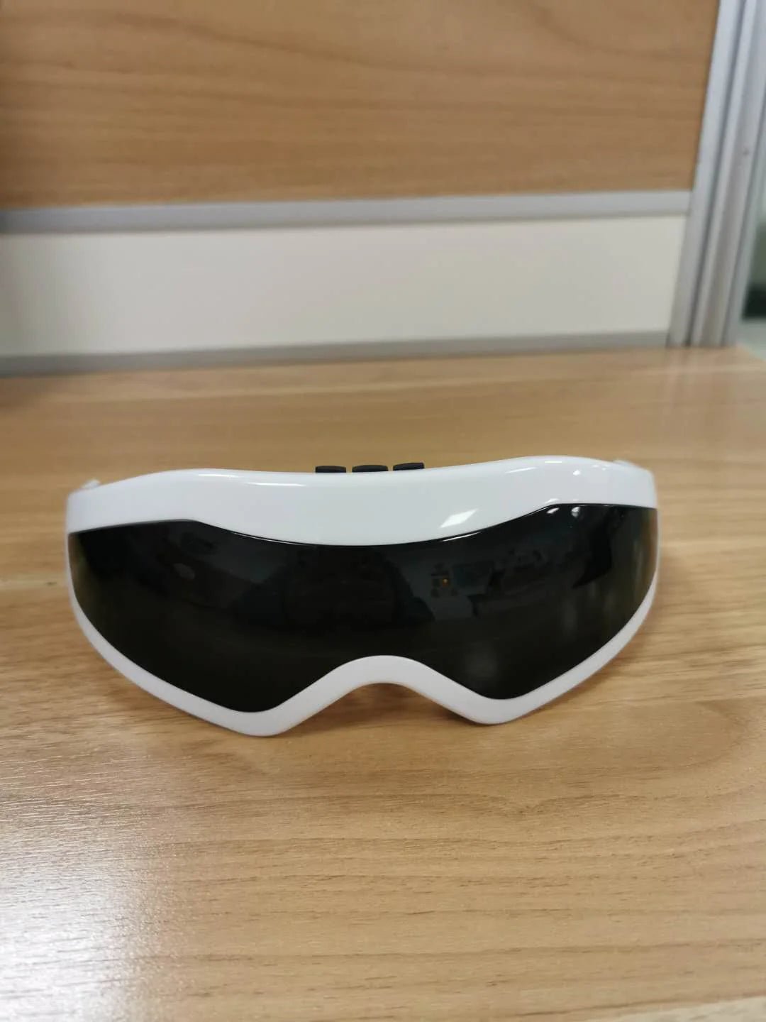 Eye massager - Catch Cards