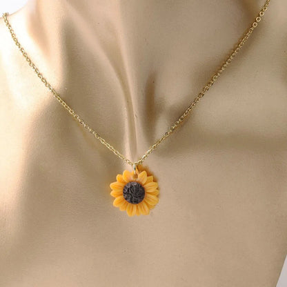 Sunflowers Necklace WEM Support (www.WEM.support)