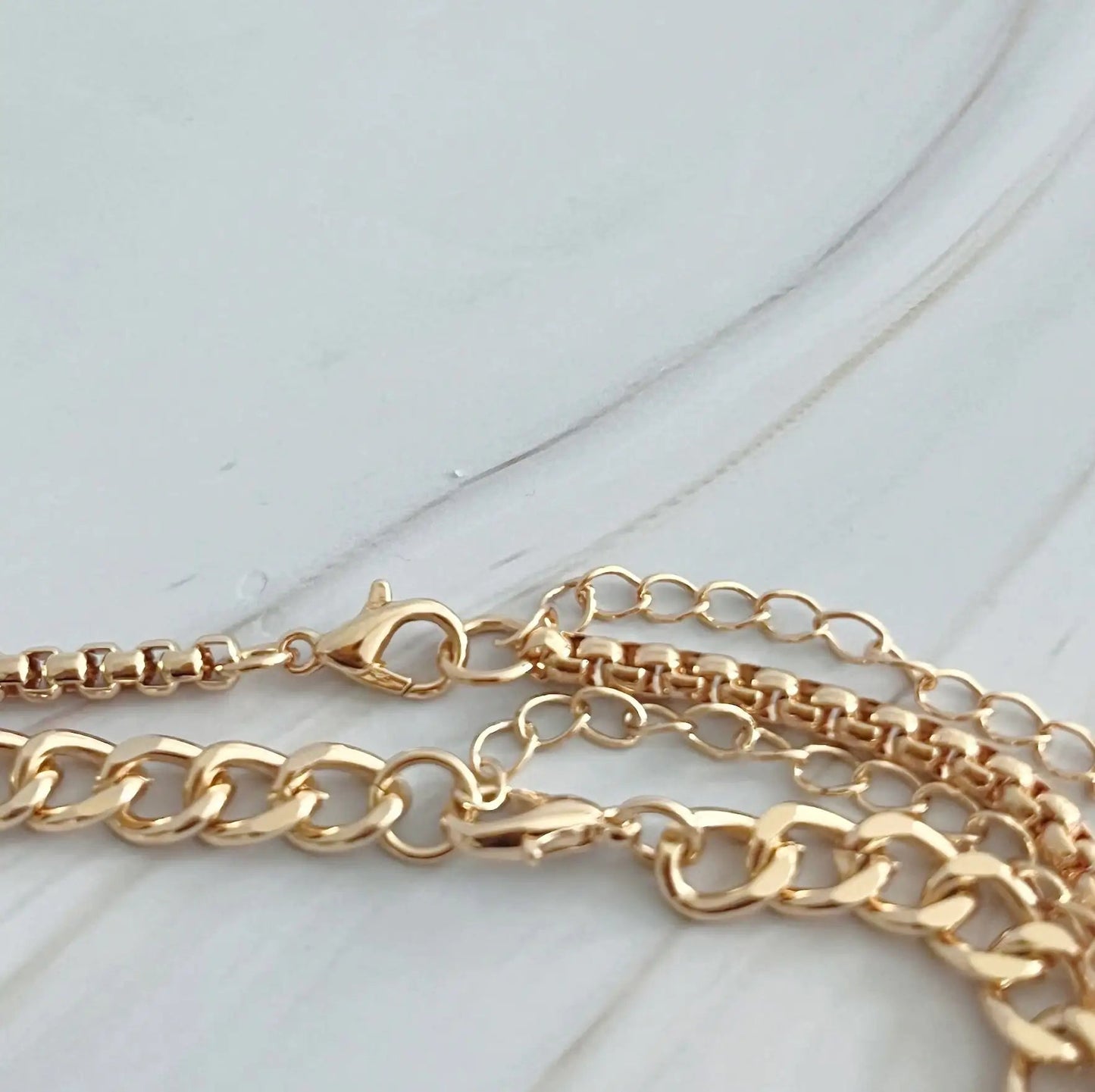 Button Charm Golden Necklace Set WEM Support (www.WEM.support)