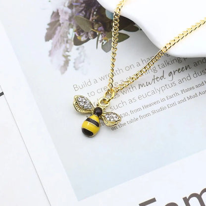 Alternate Bee Pendant With Wings WEM Support (www.WEM.support)