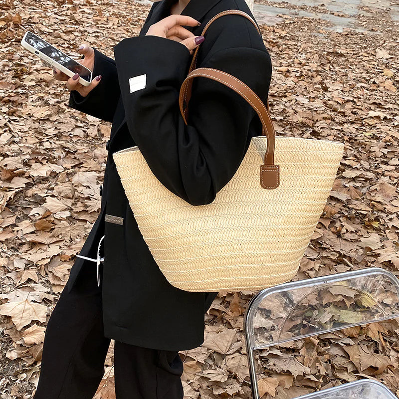 Women's Stylish Personalized Handbag WEM Support (www.WEM.support)