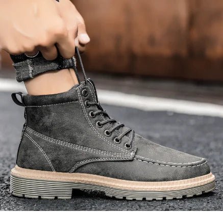 Men's Retro Fashion Casual Leather Tooling Boots - Catch Cards