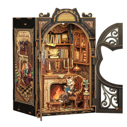 Miniature DIY Cottage Book Stand - Catch Cards