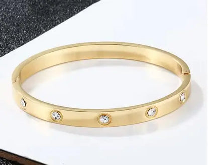 Crystal Bracelet WEM Support (www.WEM.support)