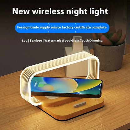 Multifunctional Lamp with Clock & Wireless Charger - Catch Cards