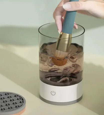 Women Eye Shadow Brush Cleaning Tool WEM Support (www.WEM.support)